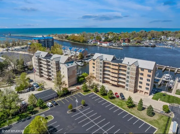 $425,000 | 230 Water Street, Unit 2, St. Joseph, MI 49085
