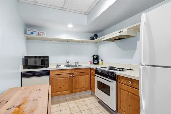 $425,000 | 230 Water Street, Unit 2, St. Joseph, MI 49085