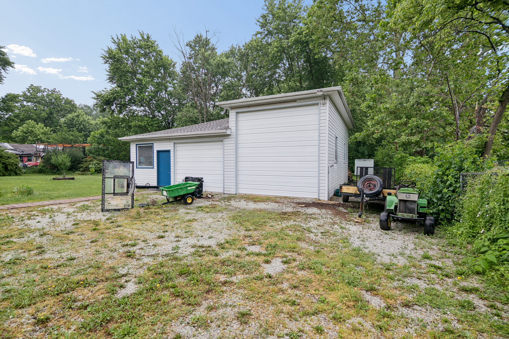 889 Armour Road Bourbonnais, IL 60914 - Photo 16 of 24