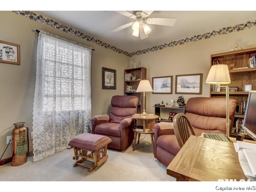 6320 Hayley Court Springfield, IL 62712 - Photo 23 of 35