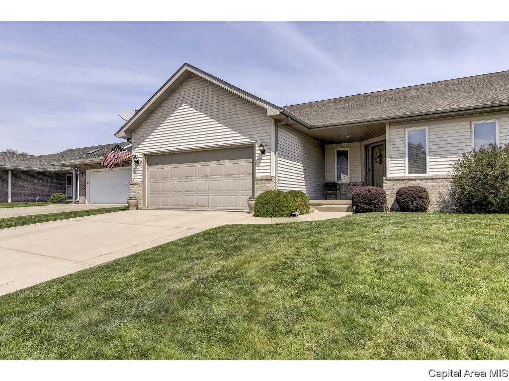 6320 Hayley Court Springfield, IL 62712 - Photo 3 of 35
