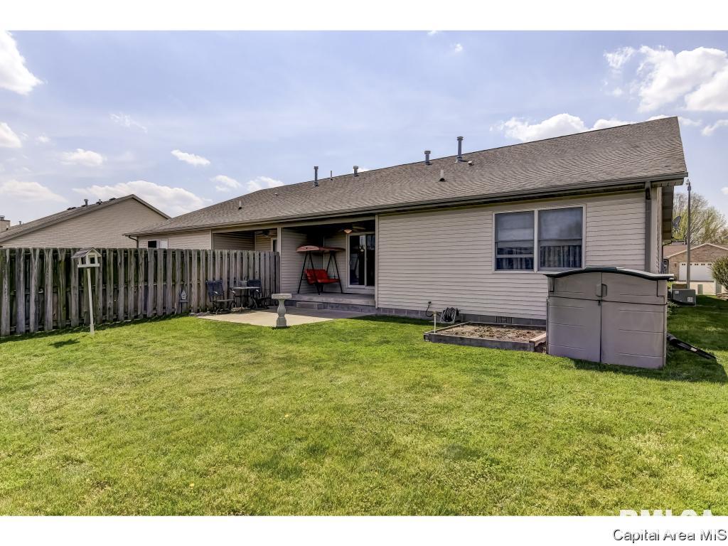 6320 Hayley Court Springfield, IL 62712 - Photo 33 of 35