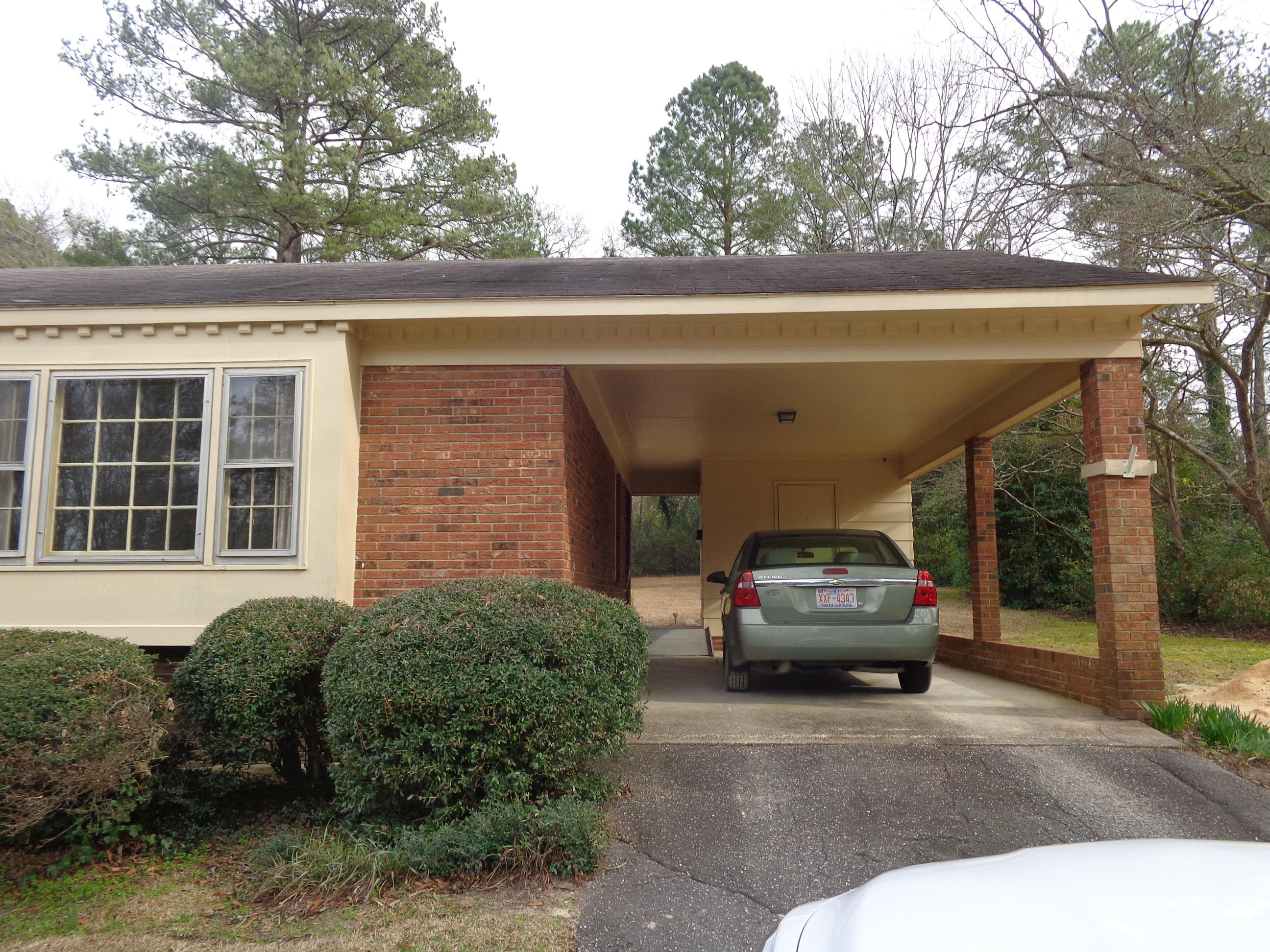 320 Lawson Lane Rockingham, NC 28379 - Photo 2 of 17 DSC04059