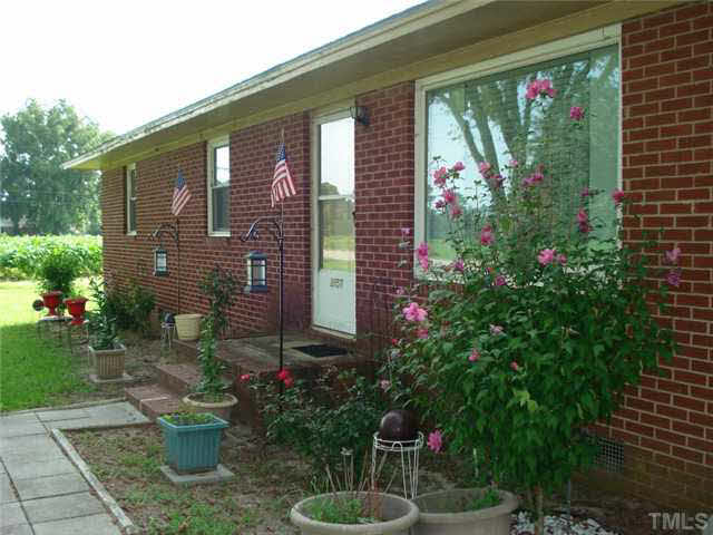 2157 Green Path Road Dunn, NC 28334 - Photo 21 of 25