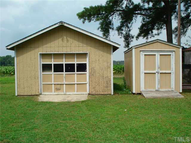 2157 Green Path Road Dunn, NC 28334 - Photo 7 of 25
