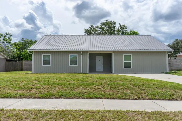 $290,000 | 5812 Flori Lane, Orlando, FL 32808