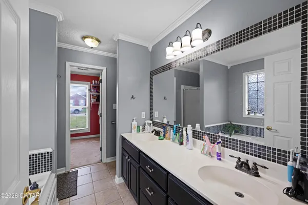 $329,000 | 7 Matrix Cove, Jackson, TN 38305