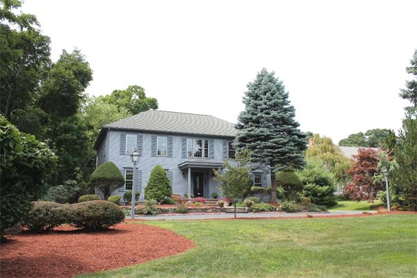 41 Walnut Street Lexington, MA 02421 - Photo 1 of 30 Gallery Image 1