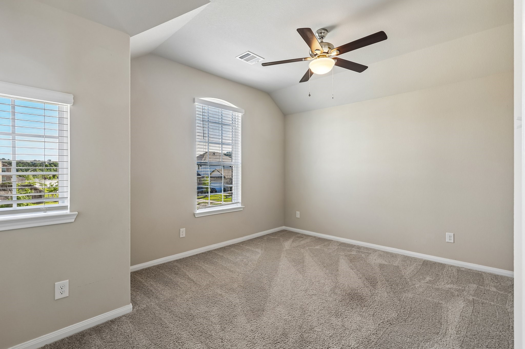 2903 August Mist Court Conroe, TX 77304 - Photo 30 of 40 Bedroom 3