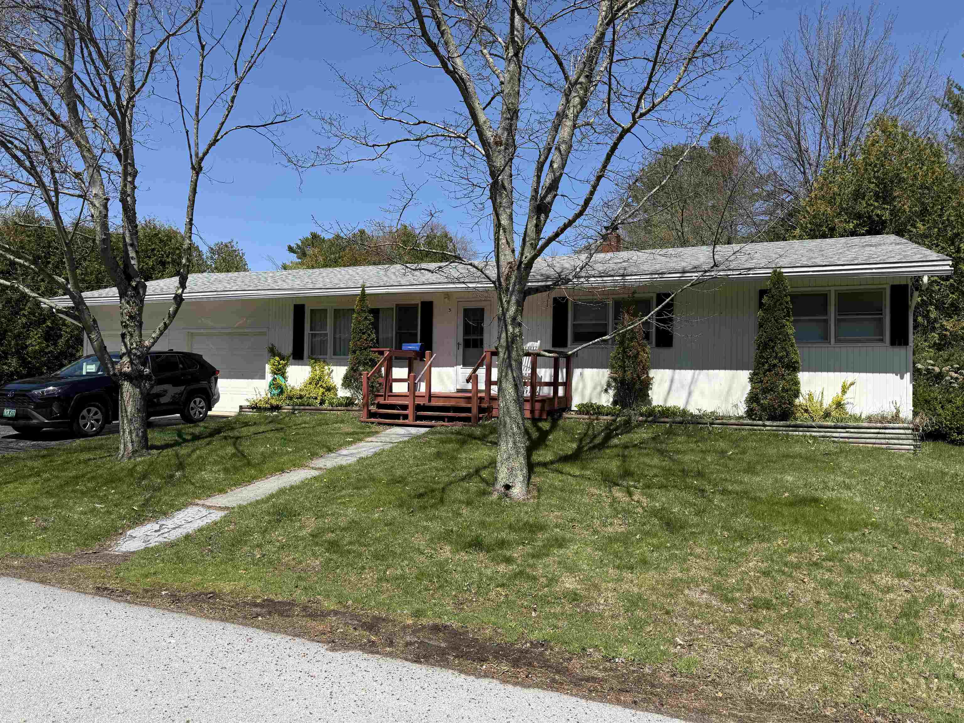 3 Jeffords Street Rutland, VT 05701 - Photo 1 of 19 Gallery Image 1