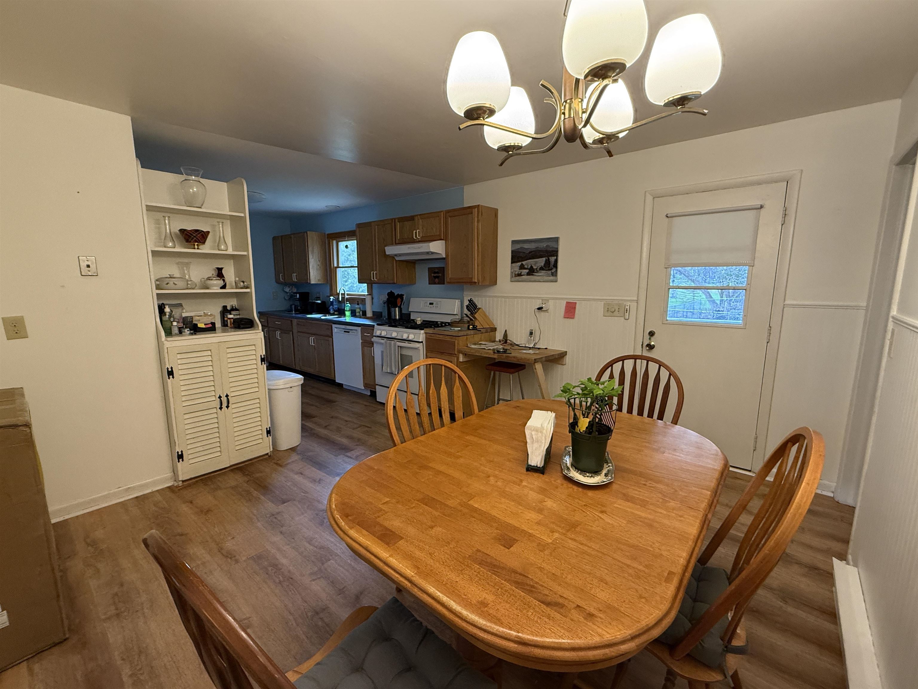 3 Jeffords Street Rutland, VT 05701 - Photo 7 of 19 Gallery Image 7