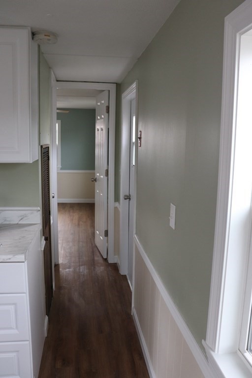 557 Southwest Cutoff, Unit 120 Worcester, MA 01607 - Photo 12 of 17 a view of a hallway