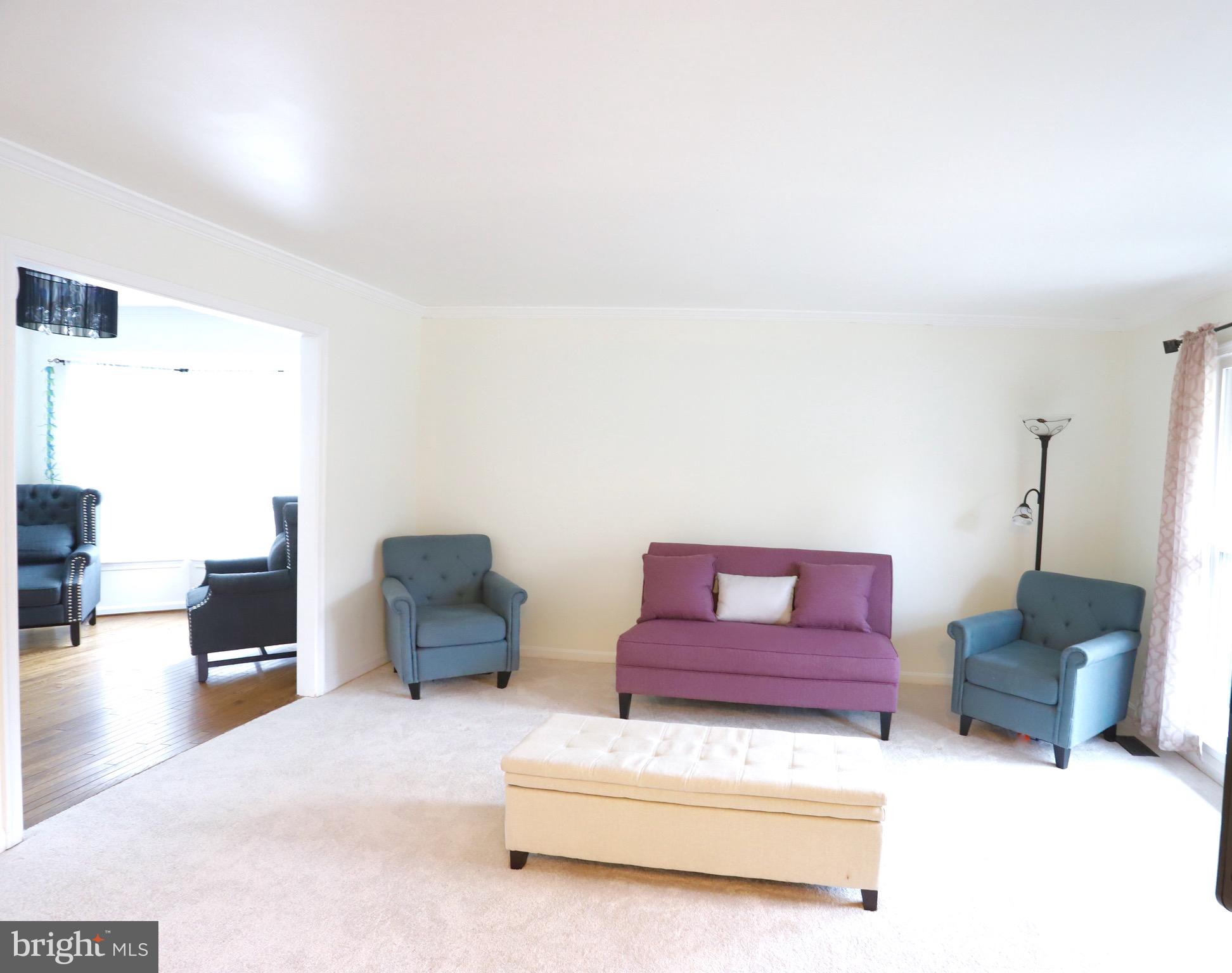 8035 Rocky Run Road Gainesville, VA 20155 - Photo 3 of 27 Gallery Image 3