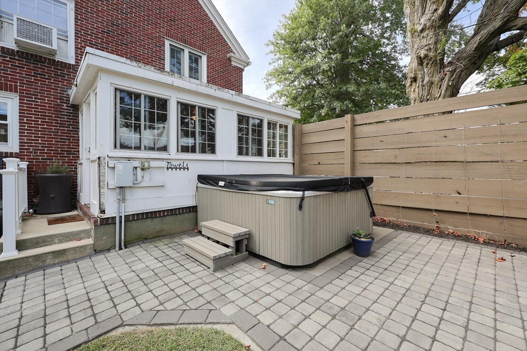 25 Brewster Road Framingham, MA 01702 - Photo 32 of 37 Gallery Image 32