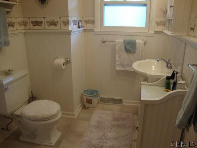 31 Old Ox Road Bethlehem, NY 12054 - Photo 12 of 13 Photo 12