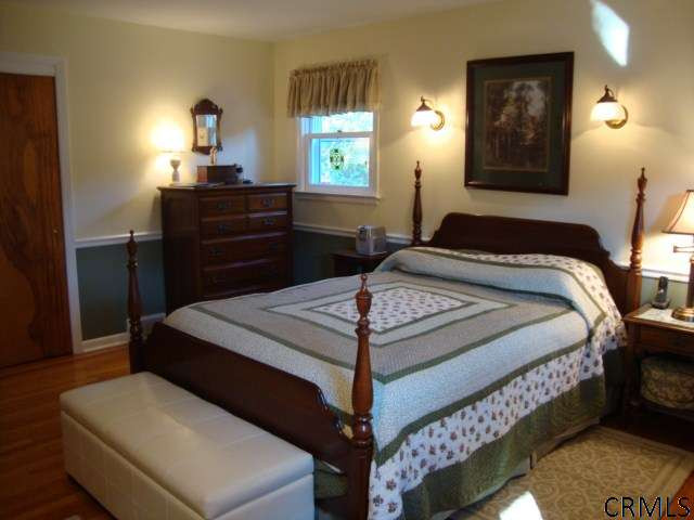 31 Old Ox Road Bethlehem, NY 12054 - Photo 10 of 13 Photo 10