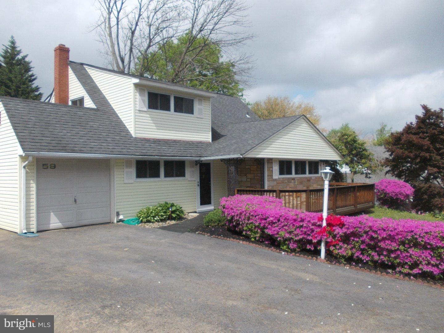 59 Hawk Road Levittown, PA 19056 - Photo 2 of 24 Exterior