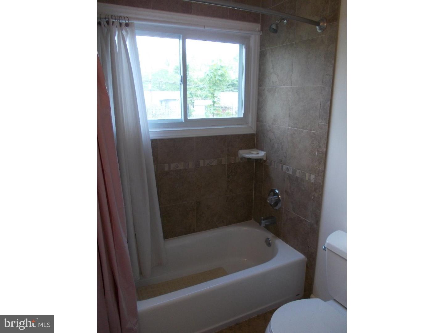 59 Hawk Road Levittown, PA 19056 - Photo 11 of 24 Bathroom