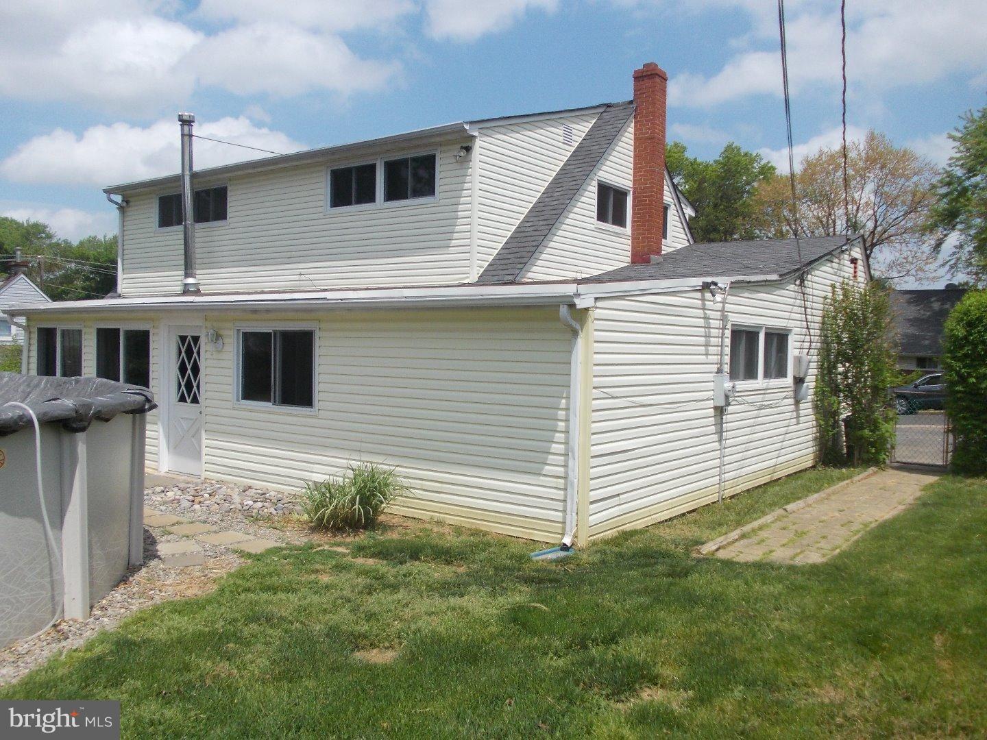 59 Hawk Road Levittown, PA 19056 - Photo 22 of 24 Exterior Side