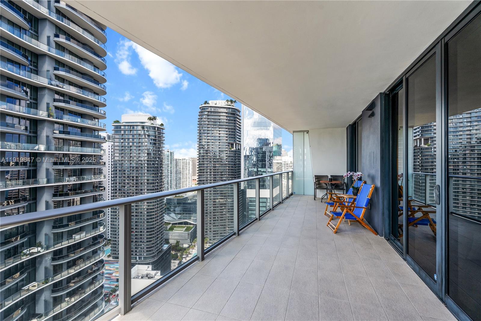 1010 Brickell Avenue, Unit 4206 Miami, FL 33131 - Photo 19 of 33 a view of a balcony with city view