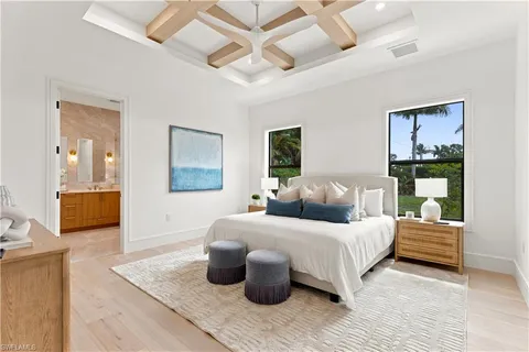 $2,999,000 | 2200 11th Street North, Naples, FL 34103