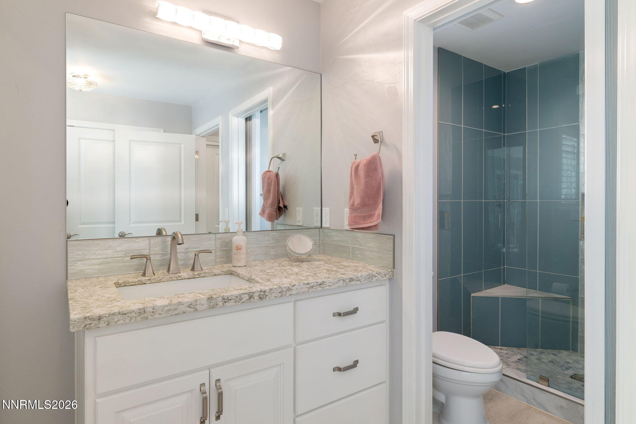1160 Freddie Court Reno, NV 89503 - Photo 20 of 36 17-web-or-mls-0X3A7322