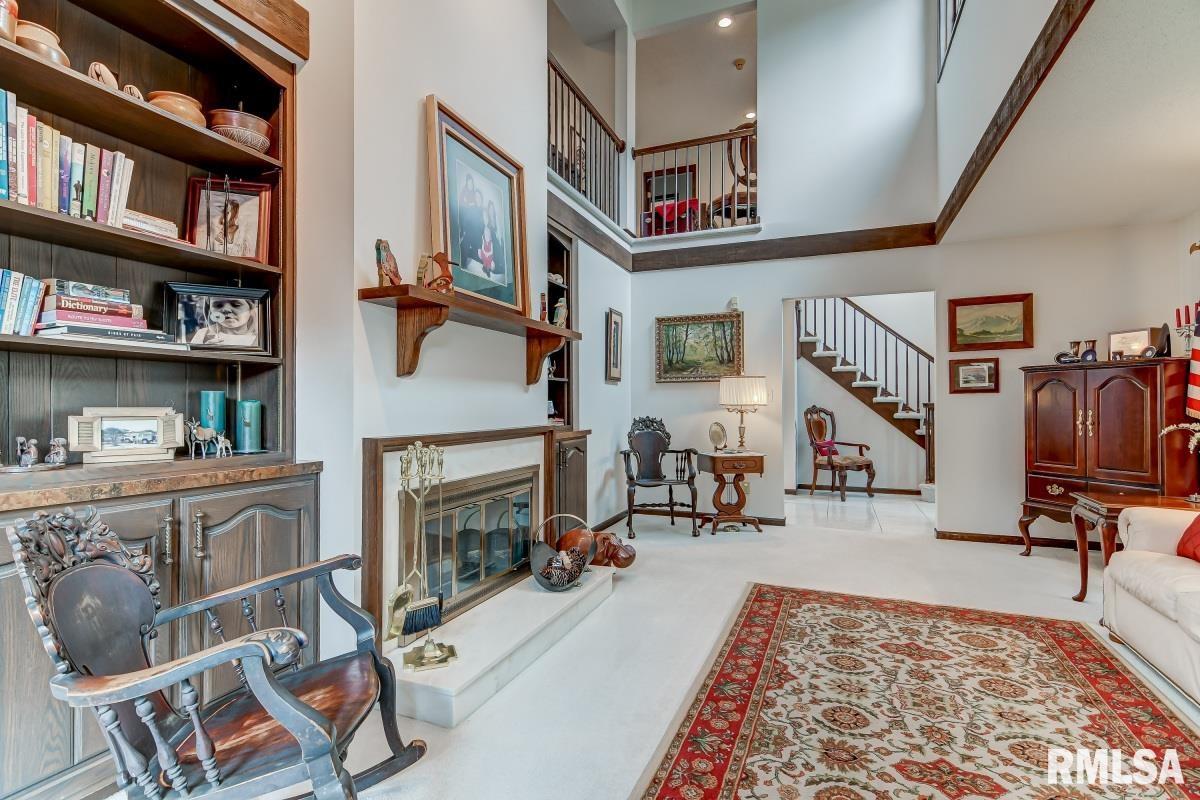 9 Red Bud Lane Springfield, IL 62712 - Photo 9 of 50