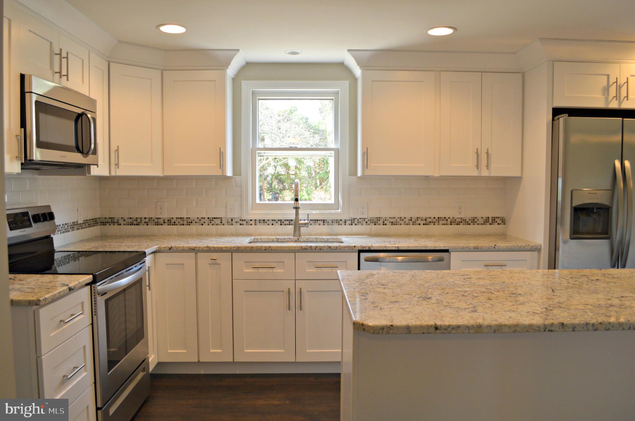 513 Devon Drive Lititz, PA 17543 - Photo 6 of 21 Kitchen
