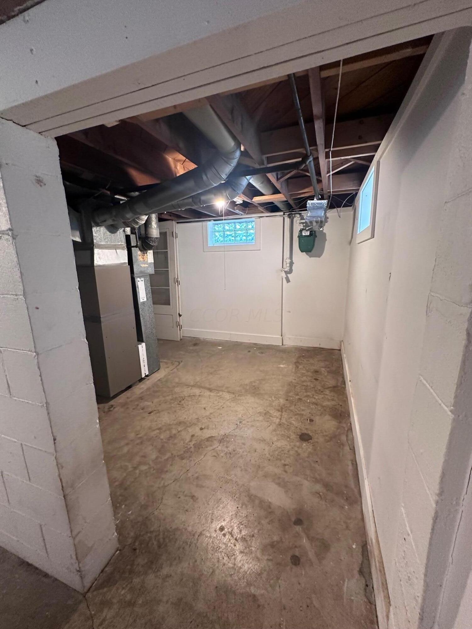 73 North Chesterfield Road Columbus, OH 43209 - Photo 23 of 34 Basement Furnace Area