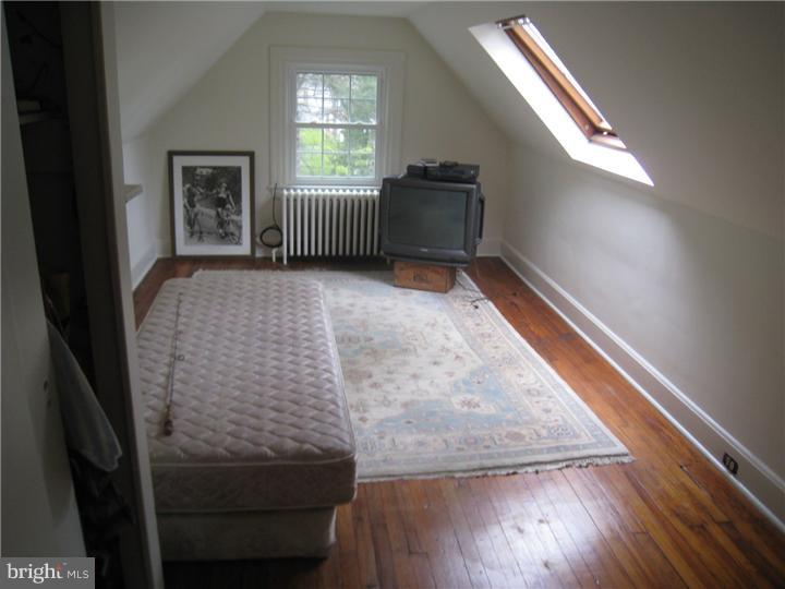 26 Rolling Road Wynnewood, PA 19096 - Photo 18 of 25 Bedroom 5