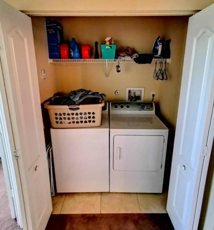181 Southwest Otter Run Place, Unit 181 Stuart, FL 34997 - Photo 29 of 35 Laundry