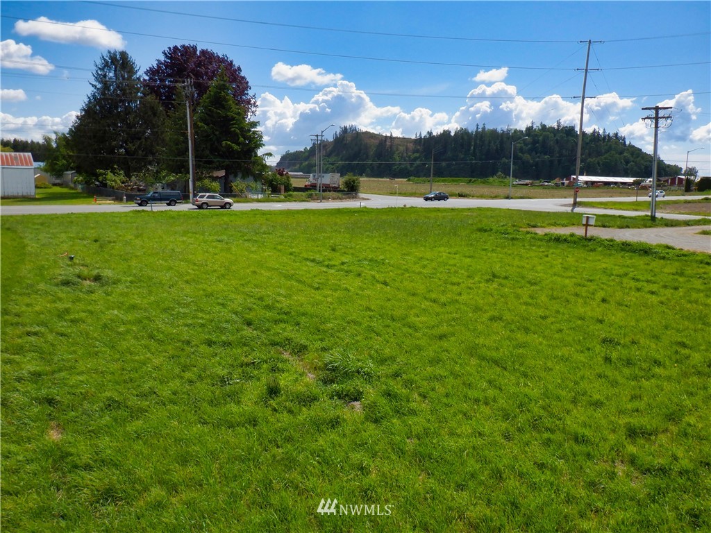 9479 District Line Road Burlington, WA 98233 - Photo 7 of 16 Gallery Image 7
