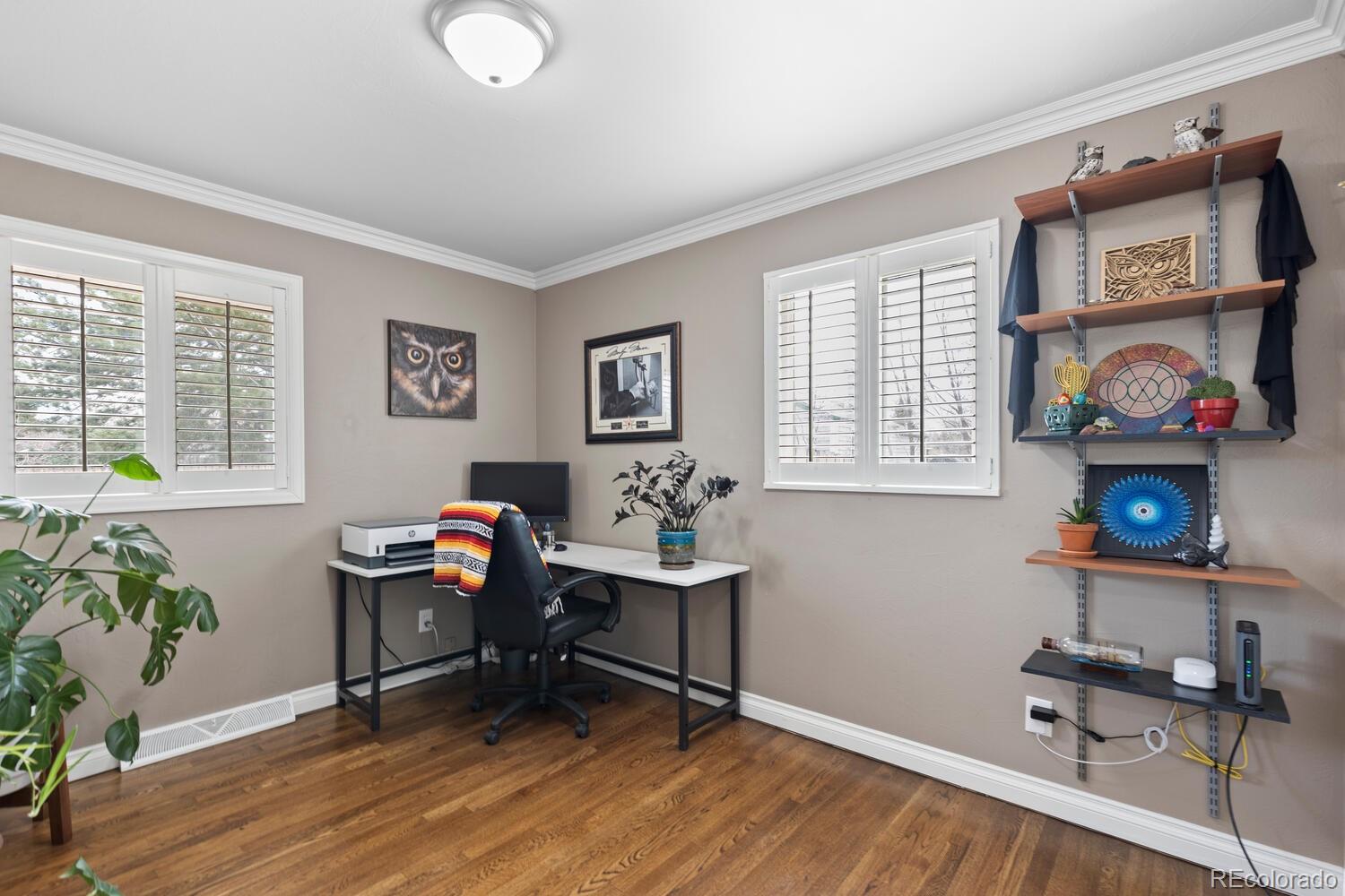 236 Lima Street Aurora, CO 80010 - Photo 20 of 50 a workspace with furniture and window