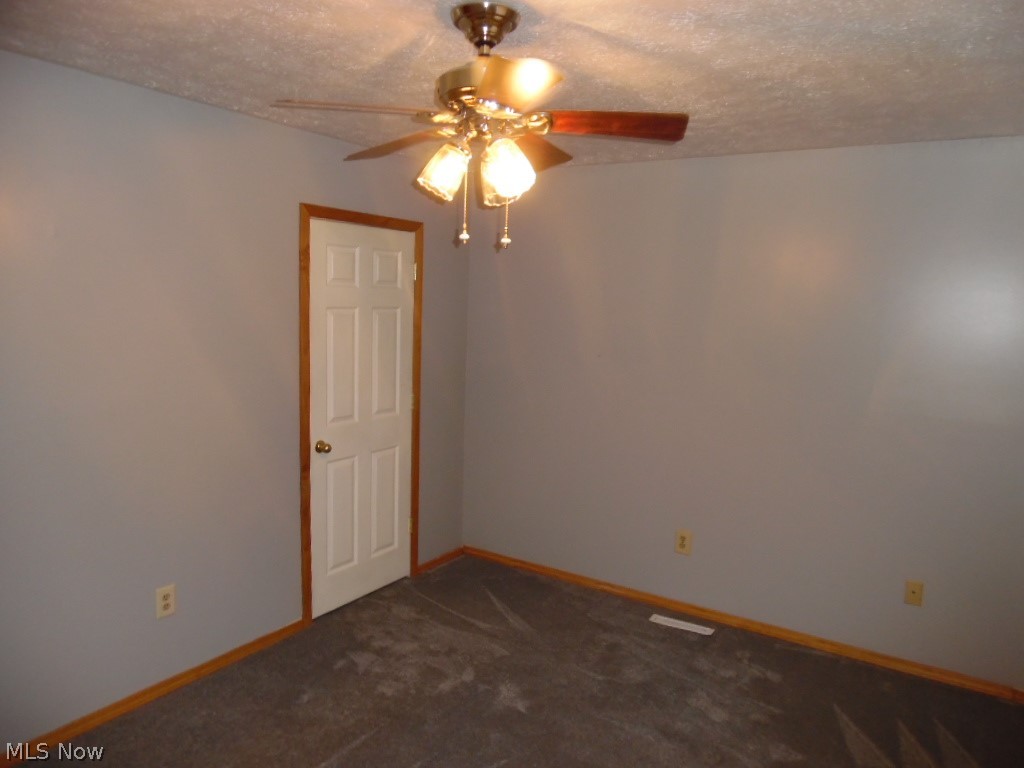 310 Rummer Road Marietta, OH 45750 - Photo 9 of 28 Master bedroom