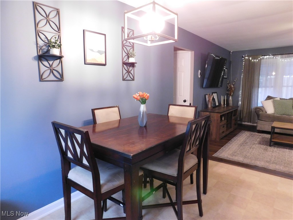 9720 West Ridgewood Drive Parma Heights, OH 44130 - Photo 7 of 46 Dining area open to the living room