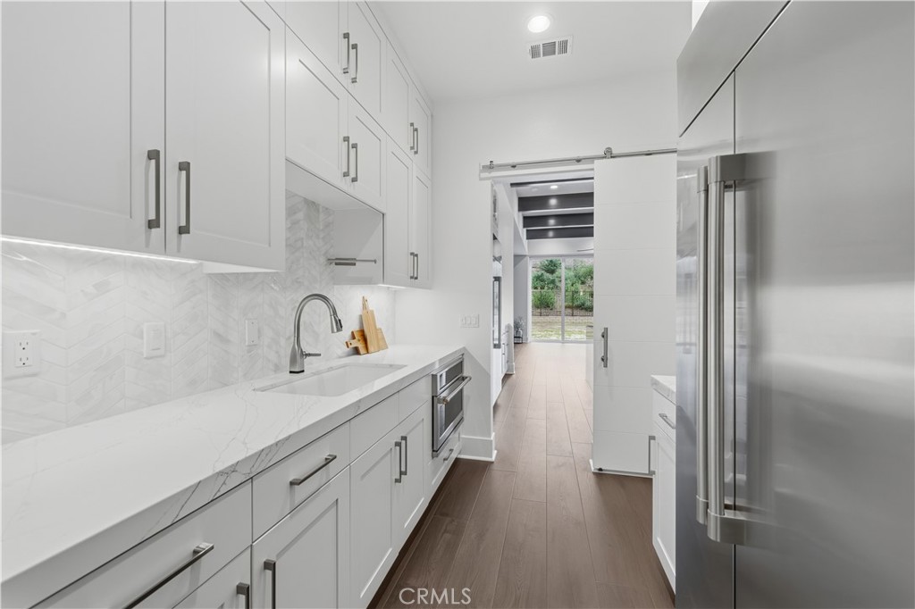 32225 Daybrook Terrace Temecula, CA 92591 - Photo 16 of 75 Second full size built in fridge/freezer in butler pantry