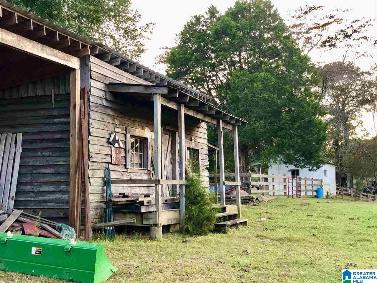 2441 Old Hayden Road Warrior, AL 35180 - Photo 17 of 42