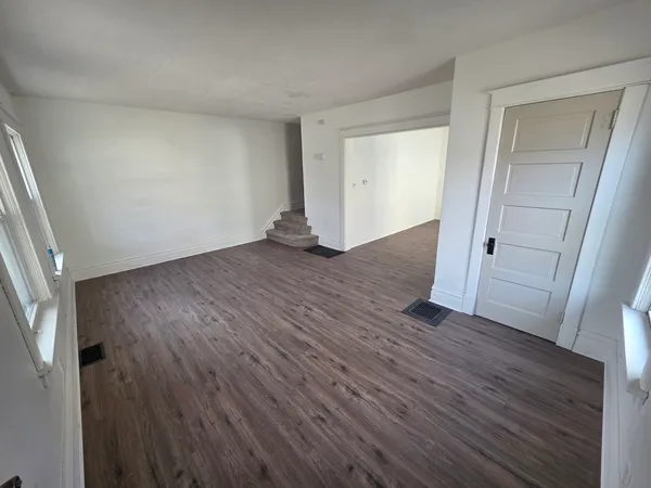 $174,900 | 607 2nd Avenue, Sterling, IL 61081