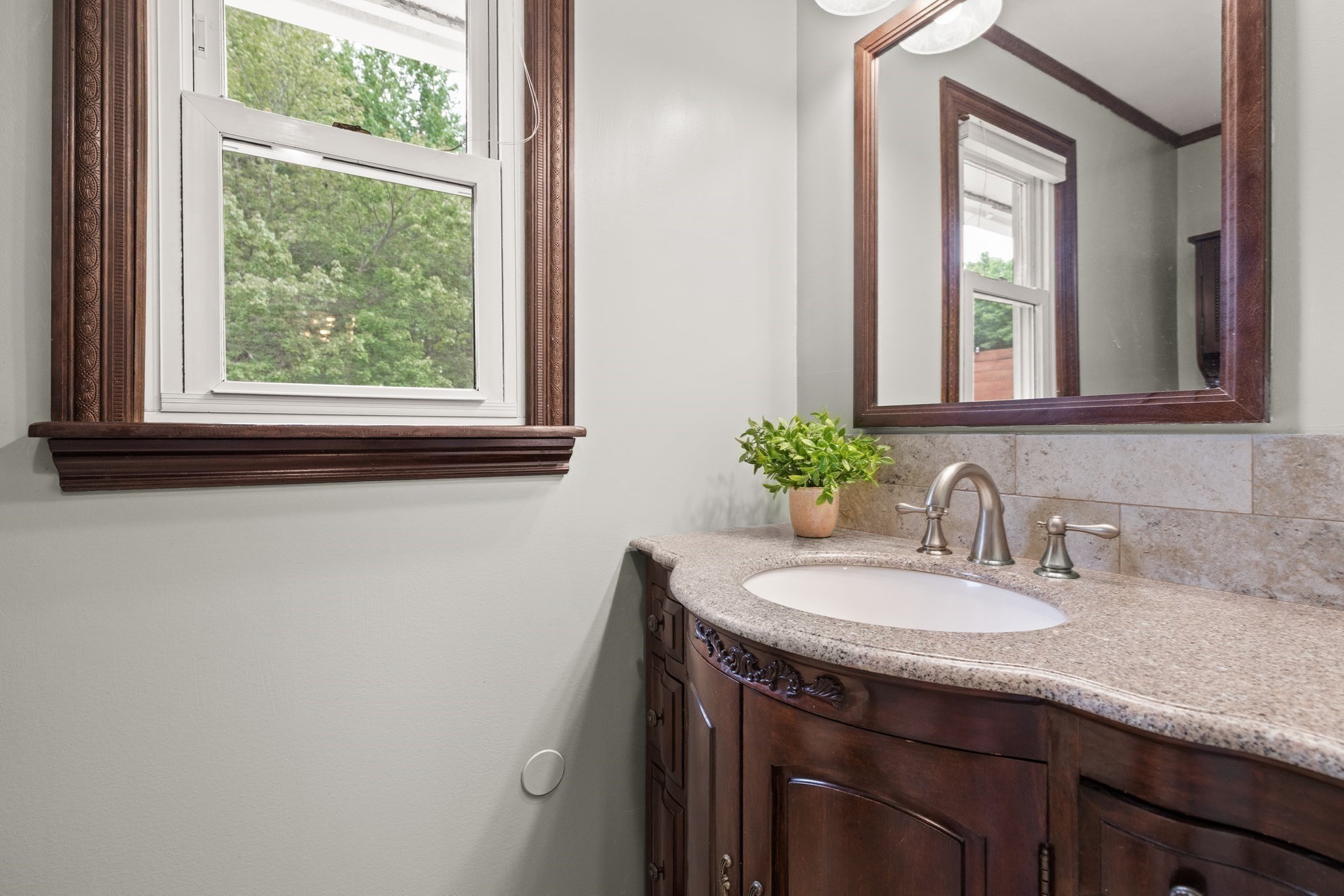24 Sleigh Road Chelmsford, MA 01824 - Photo 17 of 40 Gallery Image 17