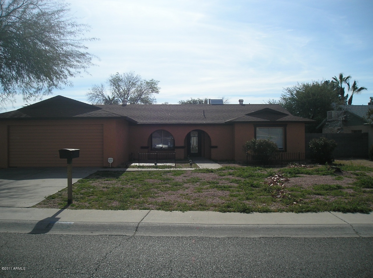 2435 West Redfield Road Phoenix, AZ 85023 - Photo 1 of 1 Front