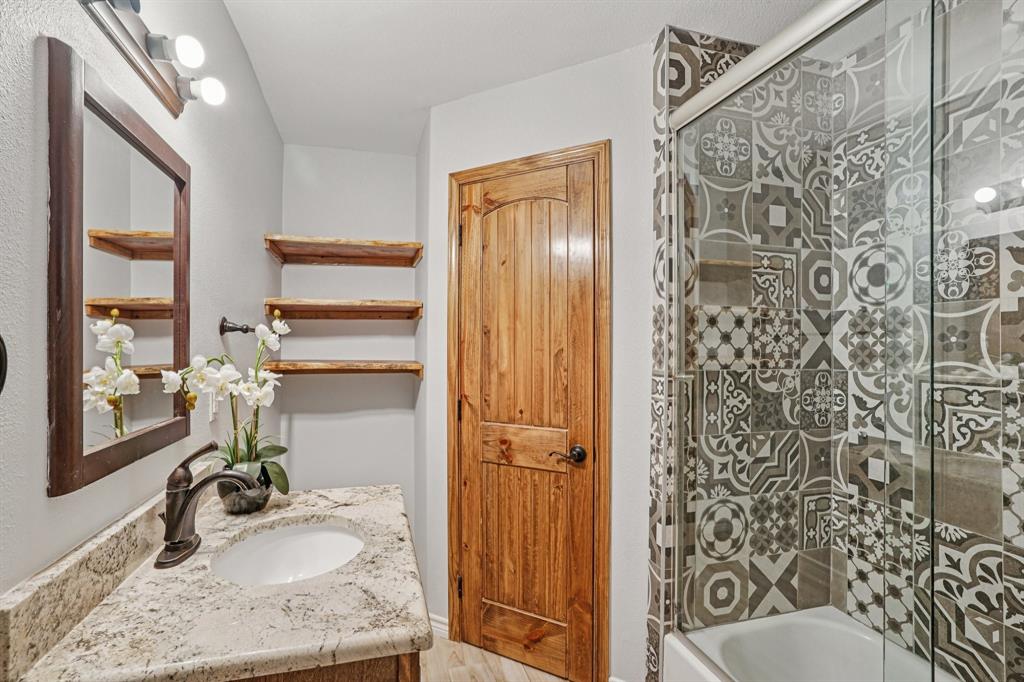 718 County Road 232 Collinsville, TX 76233 - Photo 22 of 35