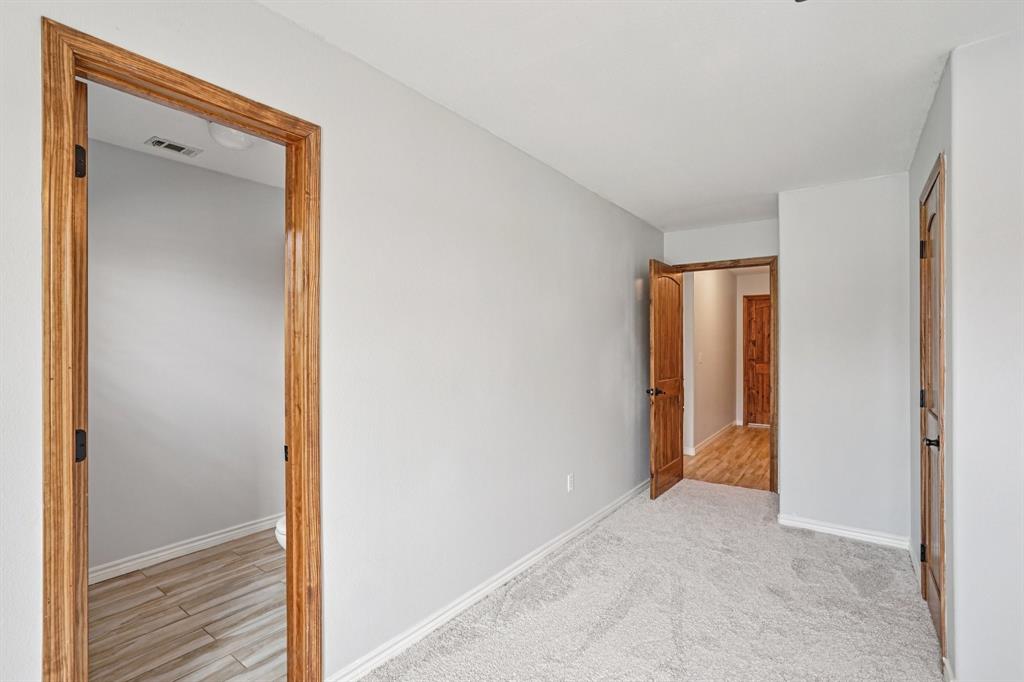 718 County Road 232 Collinsville, TX 76233 - Photo 26 of 35