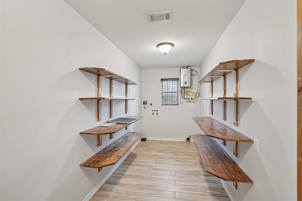 718 County Road 232 Collinsville, TX 76233 - Photo 27 of 35