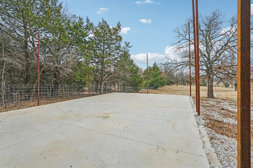 718 County Road 232 Collinsville, TX 76233 - Photo 28 of 35 Concrete Slab