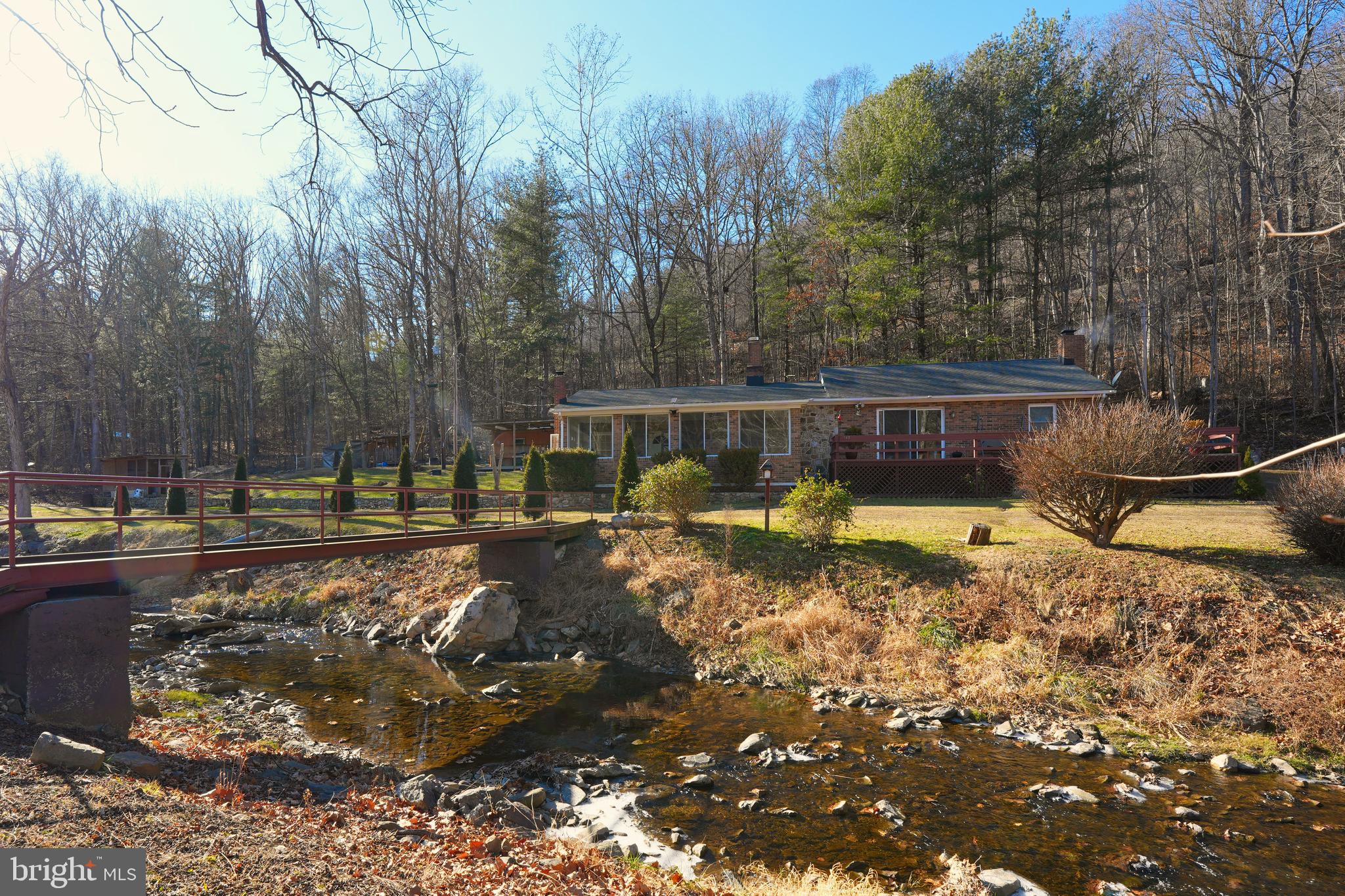 948 Dismal Hollow Road Front Royal, VA 22630 - Photo 4 of 33