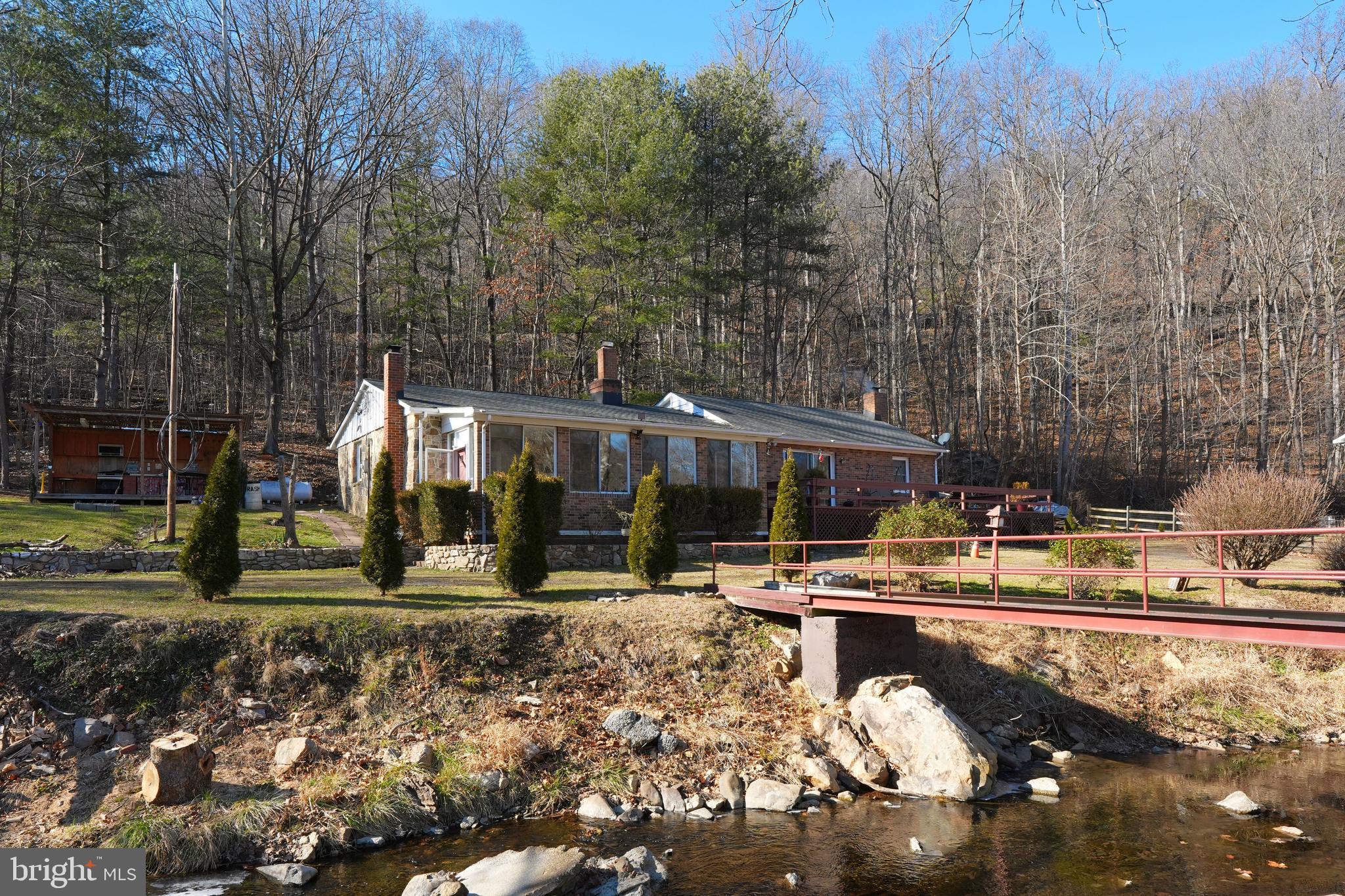 948 Dismal Hollow Road Front Royal, VA 22630 - Photo 6 of 33