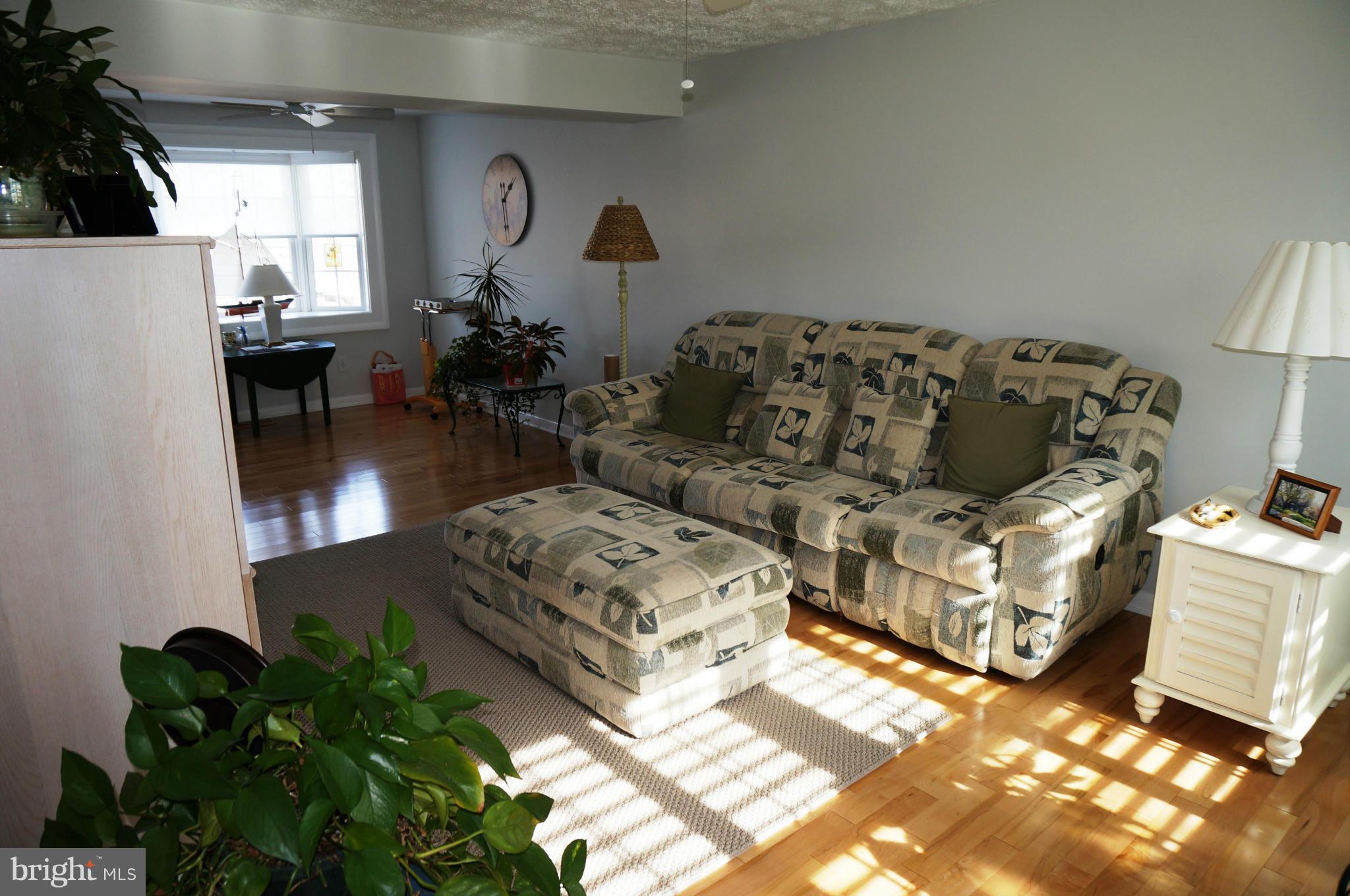 8 Bushwood Road Baltimore, MD 21234 - Photo 3 of 15 Family Room