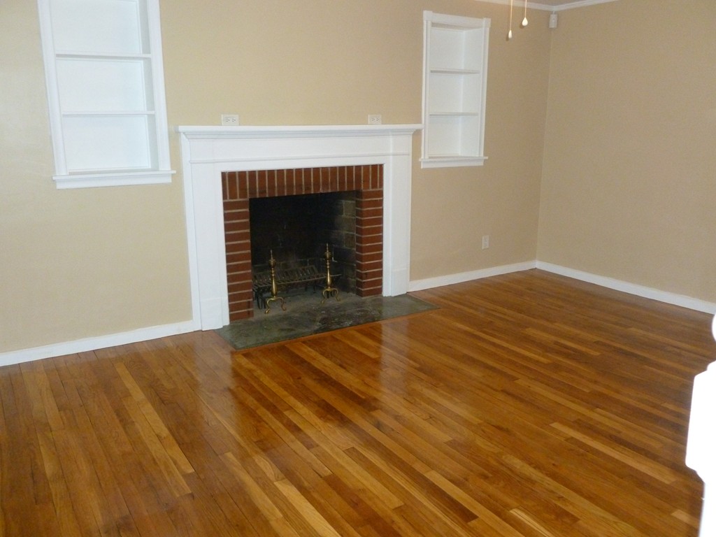 105 East Street Springfield, MA 01104 - Photo 4 of 18 Gallery Image 4