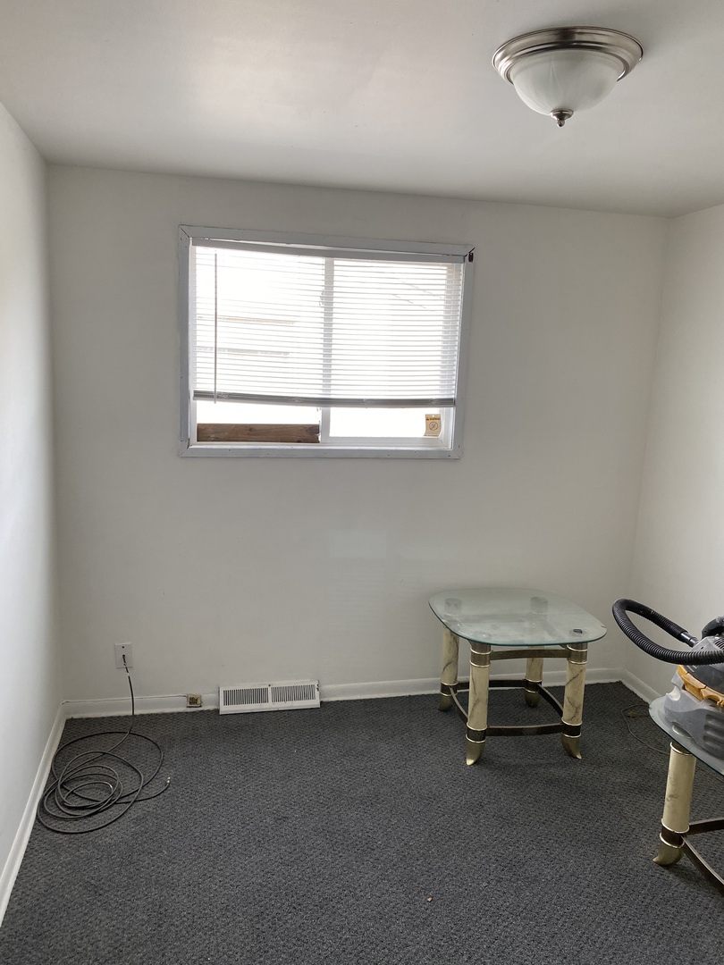 538 East 134th Street Chicago, IL 60827 - Photo 3 of 8