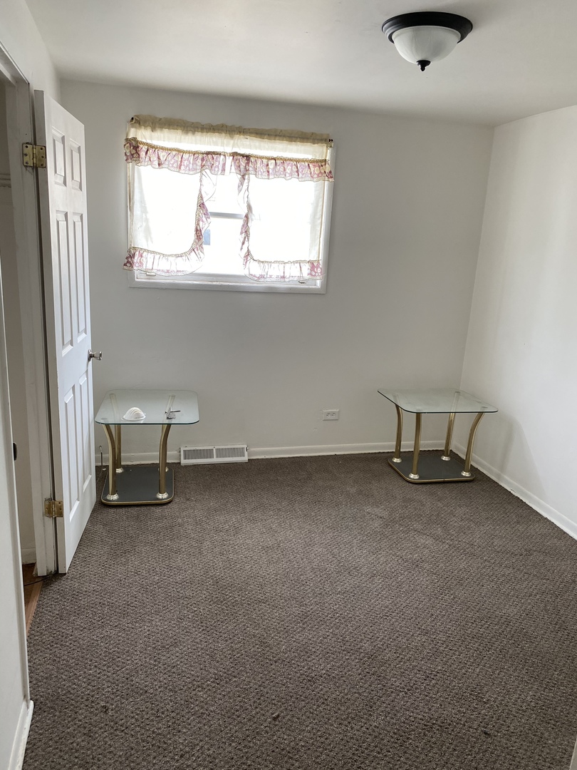 538 East 134th Street Chicago, IL 60827 - Photo 5 of 8
